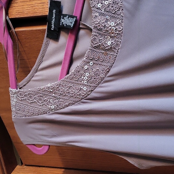 Special occasion 2 piece dress - Picture 6 of 6